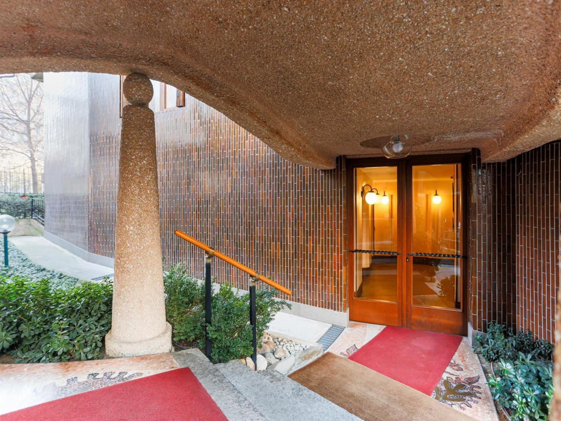 The Best Rent - One-Bedroom Apartment Near Crocetta Milan Extérieur photo